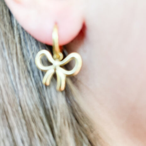 Schmuck Namen (45 von 48) Schmuck Namen (45 von 48)